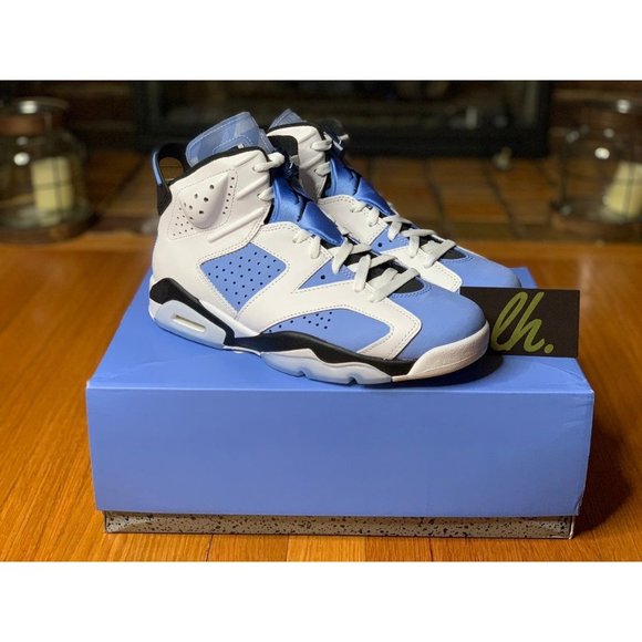 Sz 11.5 Air Jordan 6 Retro "UNC" - Picture 7 of 9